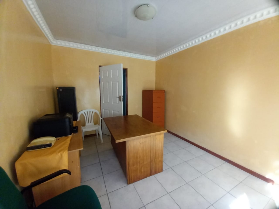 3 Bedroom Property for Sale in Cambridge West Eastern Cape